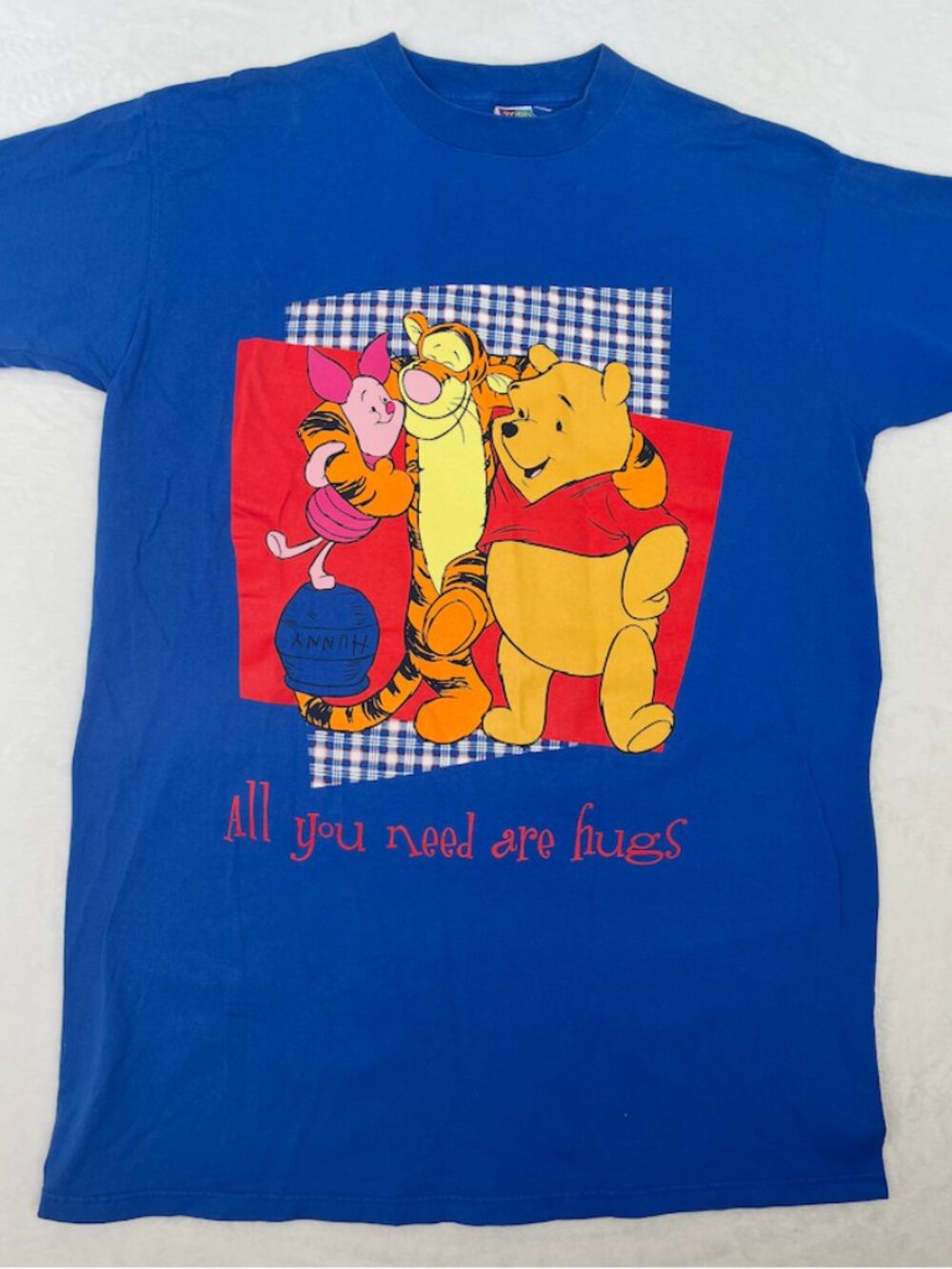Vtg Winnie the Pooh 'All You Need Are Hugs' 90s Sleepshirt OS Friendship Disney